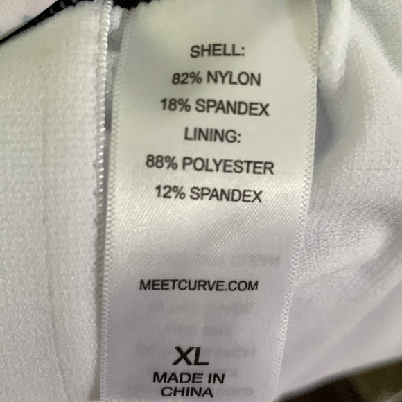 One piece bathing suit - Picture 5 of 5